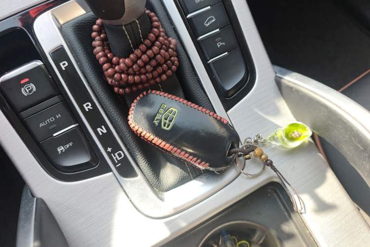 Used Geely Auto Emgrand X7 Sport 2016 1.8TD Automatic Smart Connectivity Version
