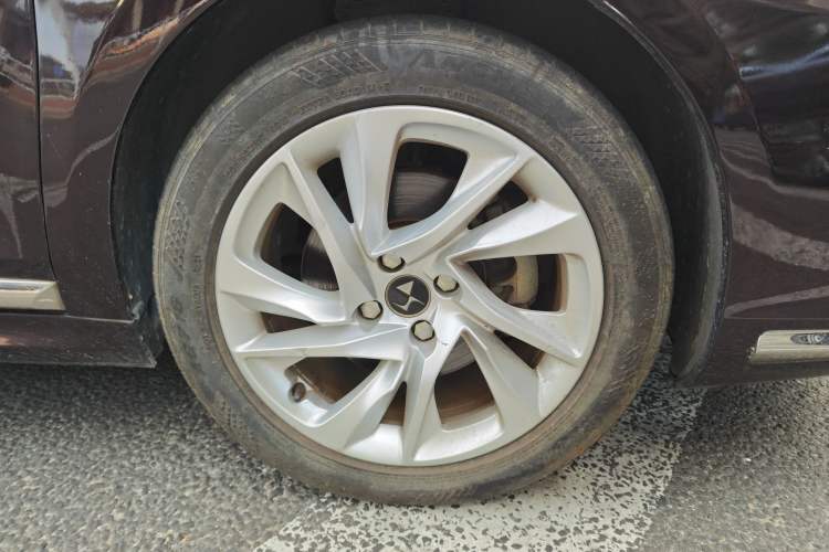 Used DS 5LS 2016 1.6T Comfort Edition THP160