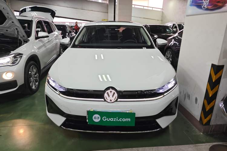 Used Volkswagen Sagitar 2026 Model L 300TSI DSG Luxury Version Front