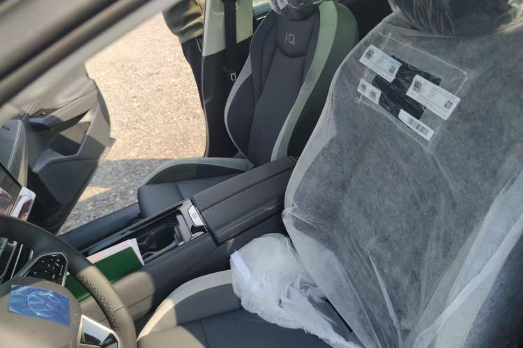 Used Volkswagen ID.7 VIZZION 2024 PRO Model Left Front Seat