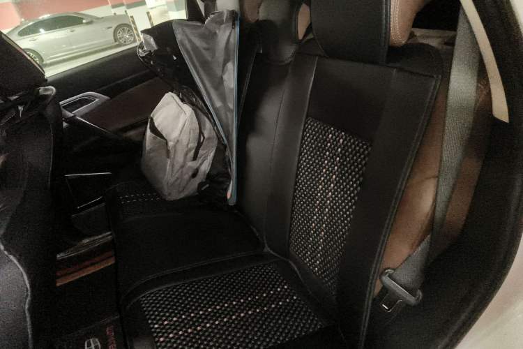 Used Geely Auto Emgrand X7 Sport 2016 1.8TD Automatic ZhiZun Version
