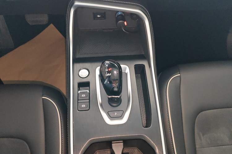 Used Haval H6 2023 National Trend Edition 1.5T Automatic Champion Version Gear Lever