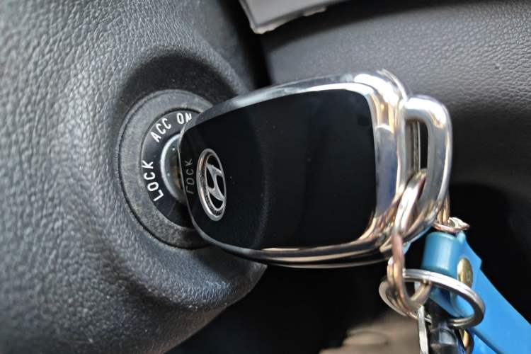 Used Hyundai Elantra (6th Generation / Lingdong) 2016 1.6L Automatic ZhiXuan – Elite Version Vehicle Key