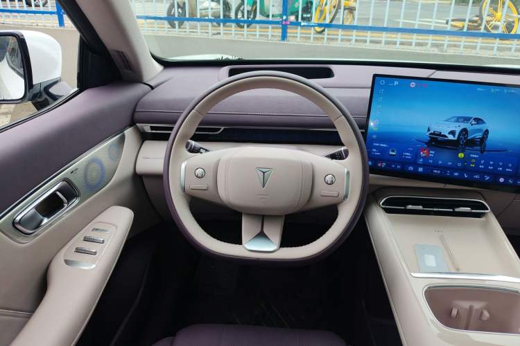 Used Deepal S07 2026 230Ultra with Huawei Qiankun ADS SE Edition Steering Wheel