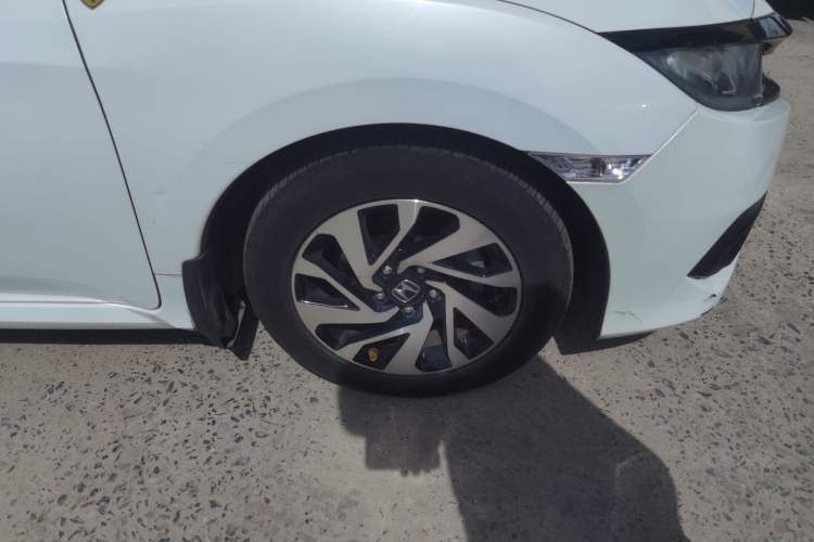 Used Honda Civic 2016 220TURBO CVT Luxury Edition
