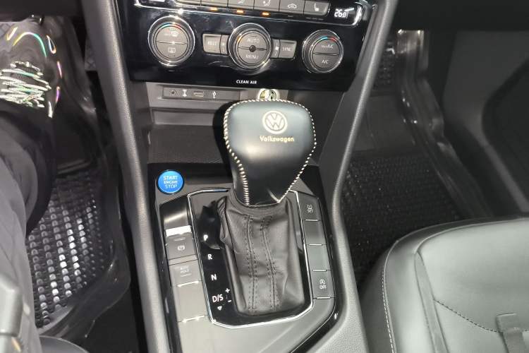 Used Volkswagen Tiguan L 2018 330TSI Automatic Two-Wheel Drive Luxury Edition
