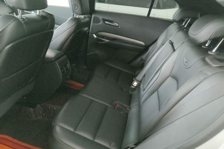Used Cadillac XT4 2021 28T Two-Wheel Drive Leading Version Left Rear Seat