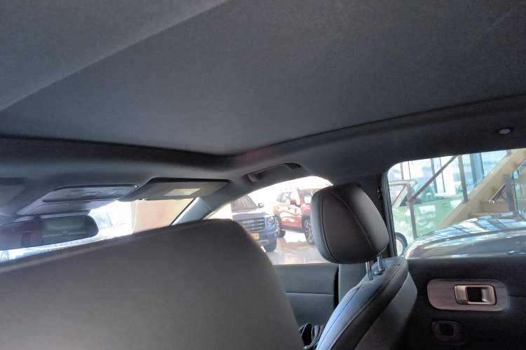 Used Wuling Xingguang S 2024 130 km Flagship Version
