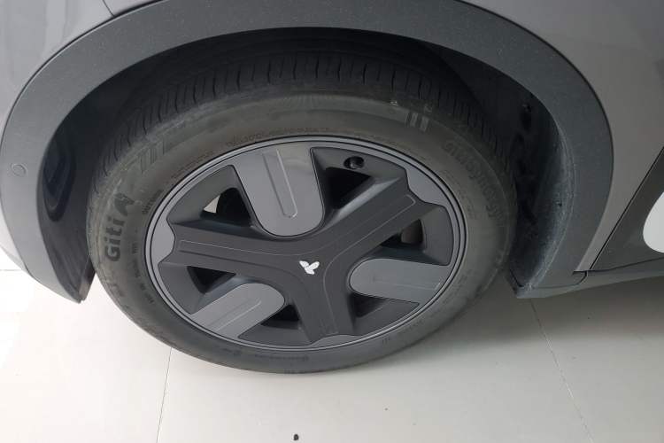 Used firefly 2025 Free Edition