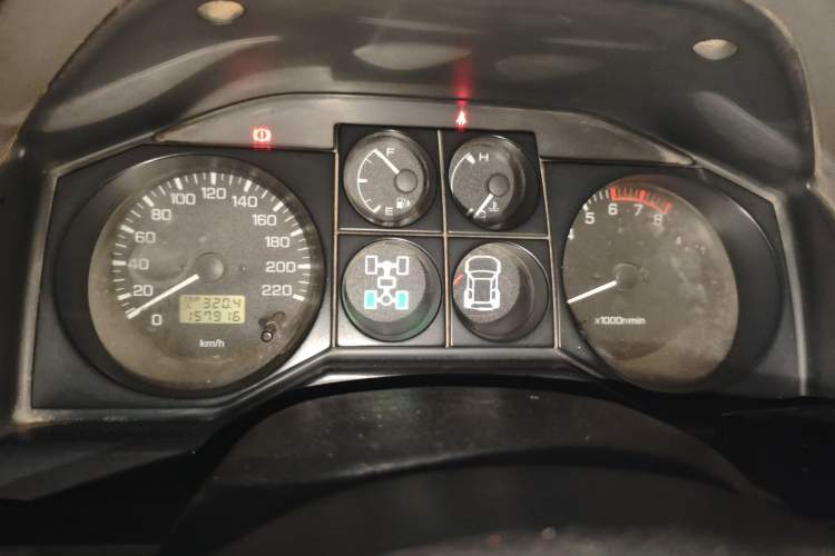 Used Mitsubishi Pajero 2011 V73 3.0L MT GL
