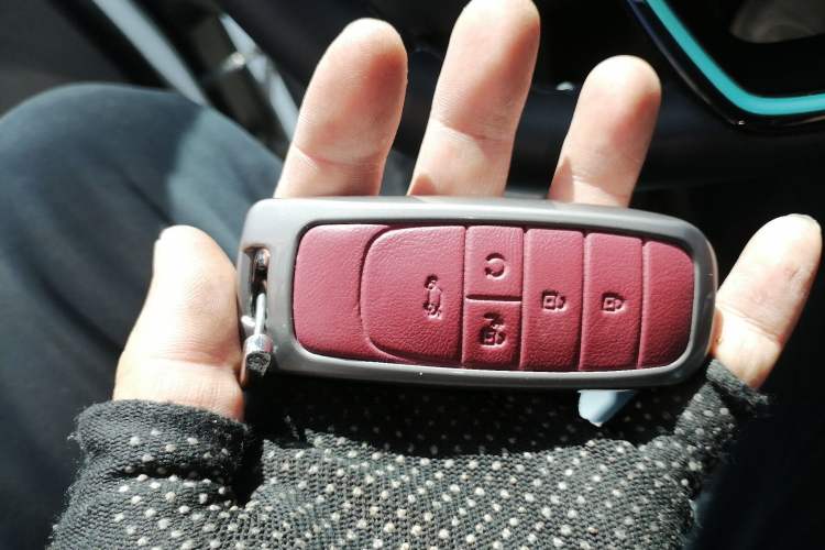 Used AION Y 2023 Younger Star Edition Vehicle Key