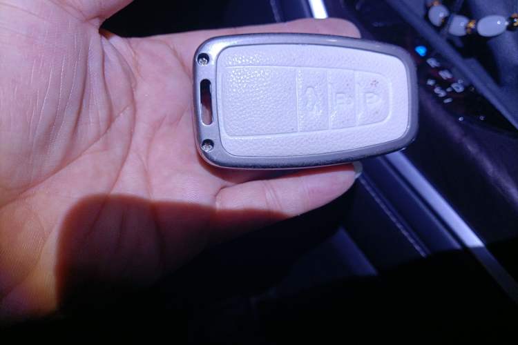 Used Toyota Highlander 2022 Dual-Engine 2.5L Four-Wheel Drive Supreme Edition 7-Seater