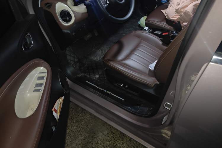 Used Wuling Bingo 2023 333 km Lingxi Connected+ Version