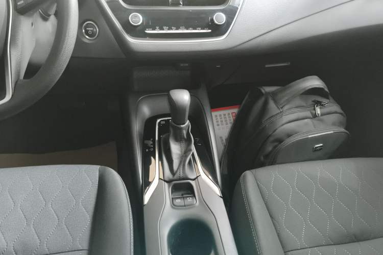 Used Toyota Corolla 2024 1.8L Smart Electric Hybrid Dual-Engine Pioneer Edition
