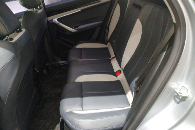 Used Geely Auto FX11 2024 1.5TD DCT Prestige Edition
