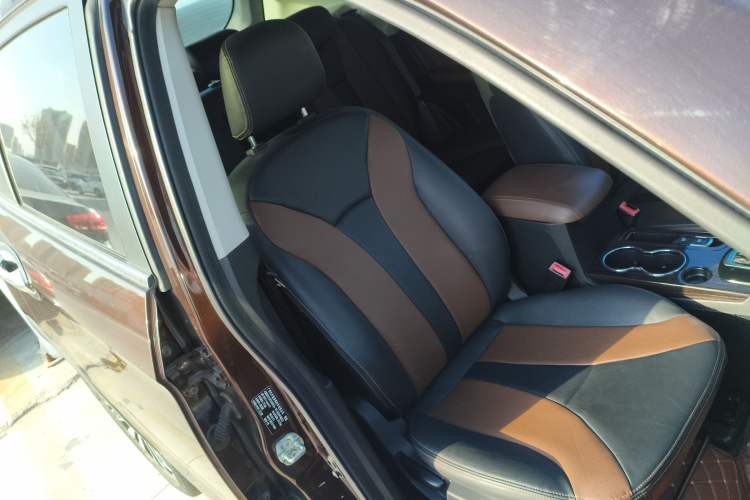 Used GAC Trumpchi GS5 Super 2015 1.8T Automatic Two-Wheel Drive Luxury Edition
