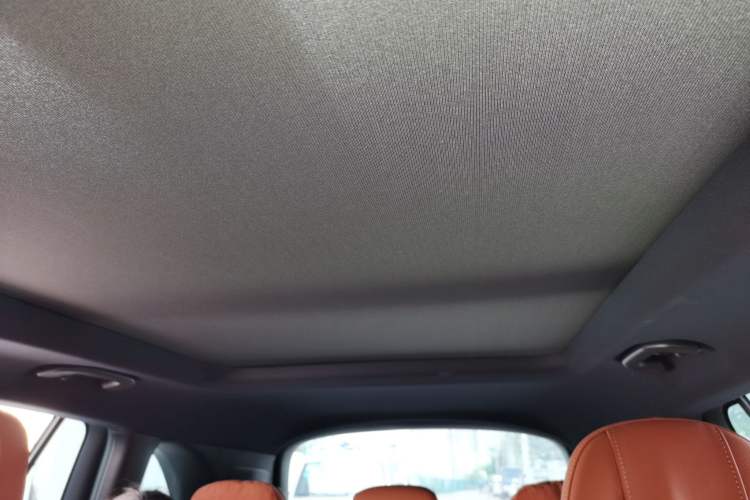 Used Mercedes-Benz GLC 2025 GLC 300 L 4MATIC Dynamic Model 5 Seats Headliner