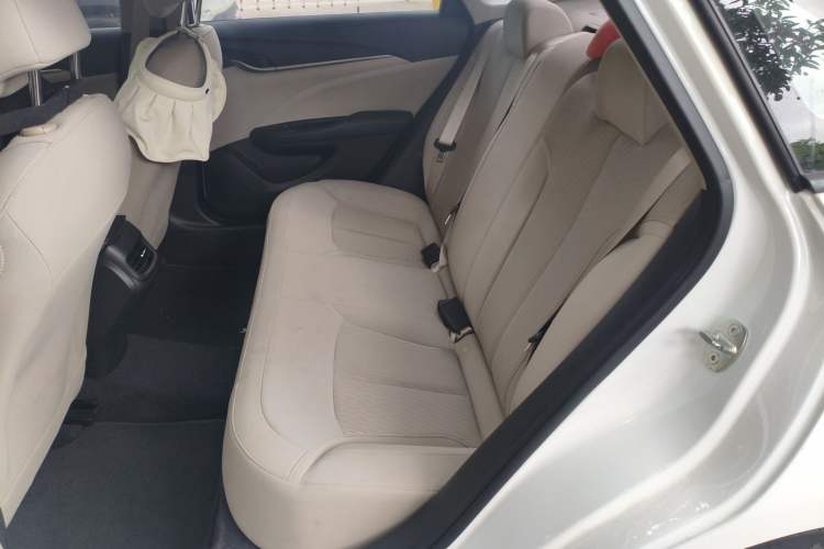 Used Buick GT 2019 15T Dual-Clutch Advanced Version China VI Standard Left Rear Seat