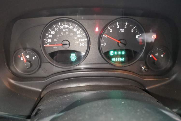 Used Jeep Compass 2012 2.4L four-wheel-drive sport version