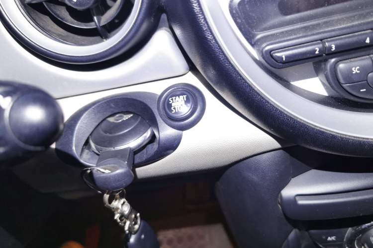 Used MINI Clubman 2011 1.6L COOPER Fun Vehicle Key