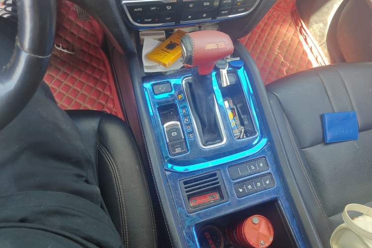 Used GAC Trumpchi GS8 2017 320T Two-Wheel Drive Luxury Smart Connectivity Version (7 Seats)
