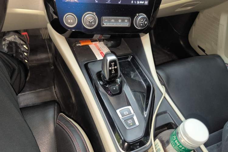 Used Lynk & Co 02 2019 1.5T DCT Two-Wheel Drive Shine Pro Edition China VI Standard