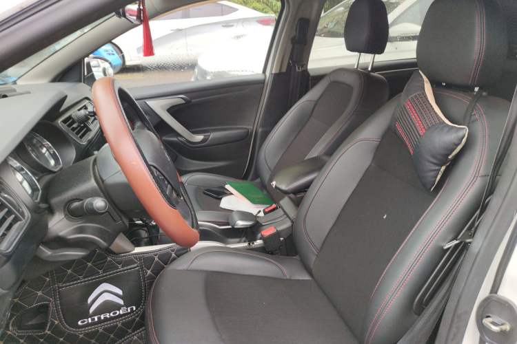 Used Citroen C3-XR 2015 1.6L Automatic Fashion Model Left Front Seat