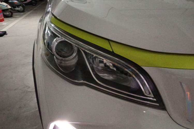 Used Geometry EX3 Kung Fu Cow 2021 Kungfu NiuNiu Right Front Headlight