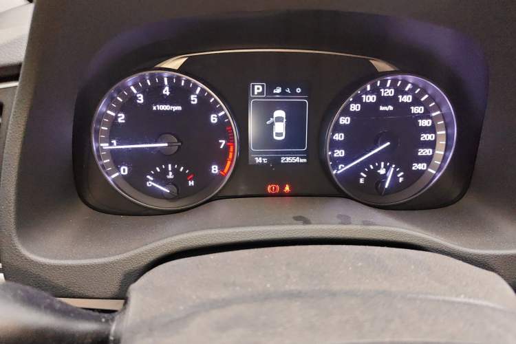 Used Hyundai Elantra (6th Generation / Lingdong) 2016 1.6L Automatic ZhiXuan – Elite Version Instrument Cluster