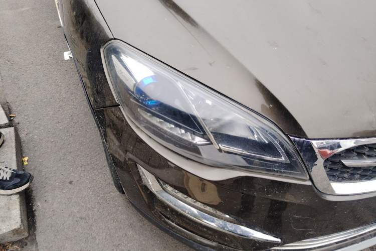 Used Zotye Domy X5 2017 Upgraded Model 1.5T CVT ZhiXian Edition
