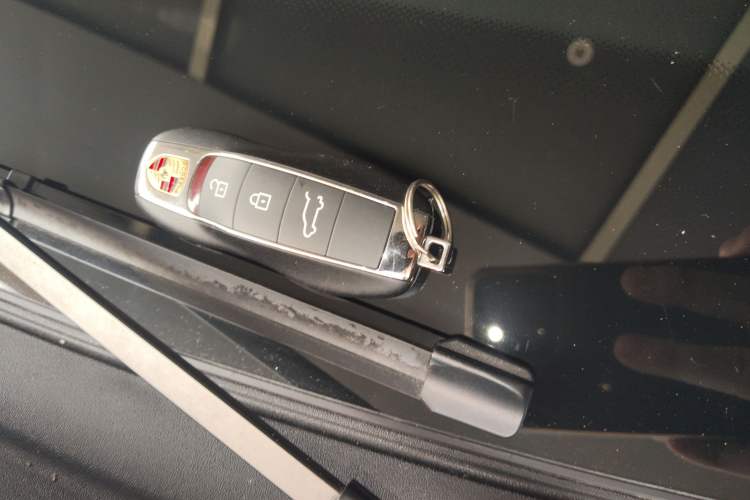 Used Porsche Macan 2021 Macan 2.0T
