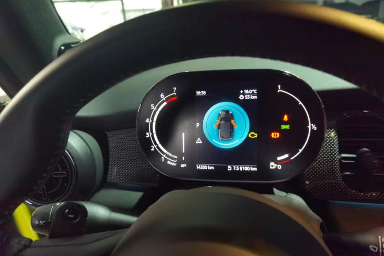 Used MINI MINI 2023 Revised 2.0T COOPER S CABRIO Artist