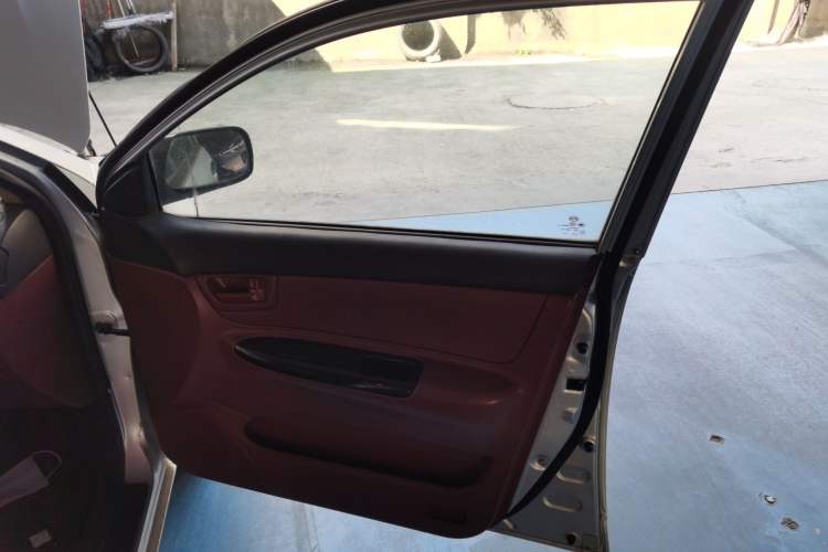 Used BYD F3 2012 Energy-Saving Edition 1.5L Manual Standard Model