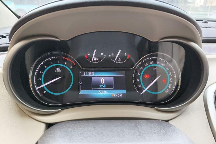 Used Buick LaCrosse 2013 2.4L SIDI Leading Comfort Version
