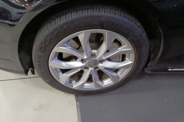 Used Audi A6L 2016 45 TFSI quattro Sport Edition Left Front Wheel Hub