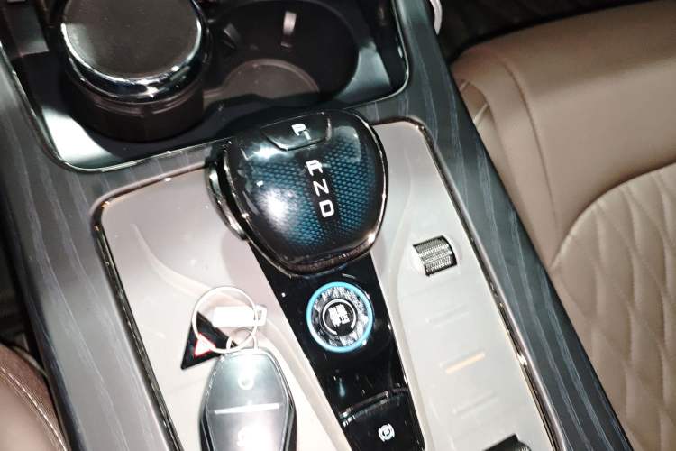 Used BYD Han 2024 DM-i Glory Edition 121KM Prestige Model