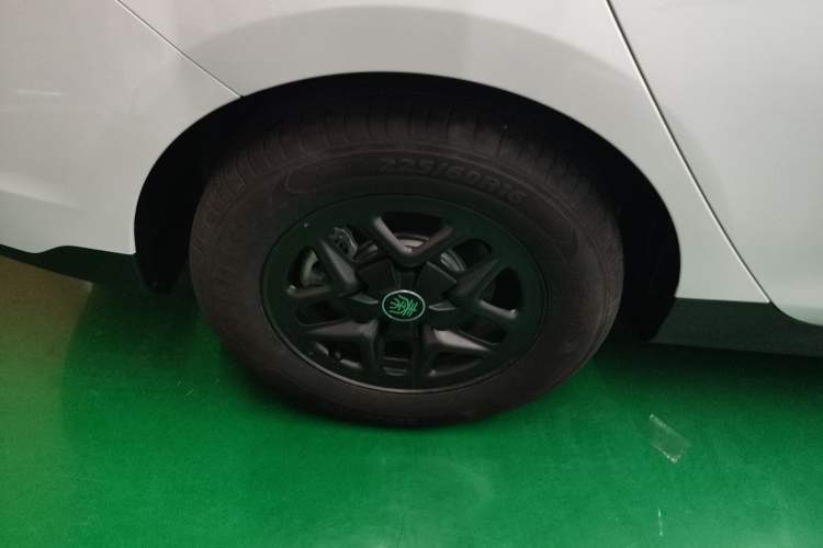 Used BYD Qin PLUS 2025 DM-i Smart Drive 55KM Leading Model