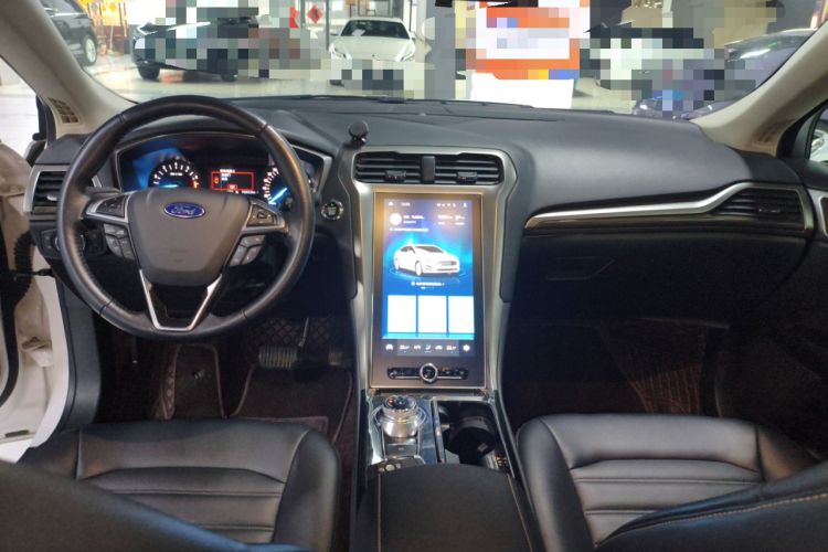 Used Ford Mondeo 2020 EcoBoost 180 Stylish Model Center Console