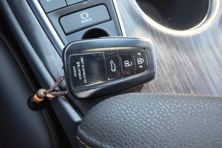 Used Toyota Camry 2021 2.5G Luxury Edition