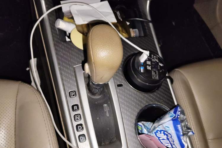 Used Nissan Teana 2016 2.0L XE Fashion Edition Gear Lever