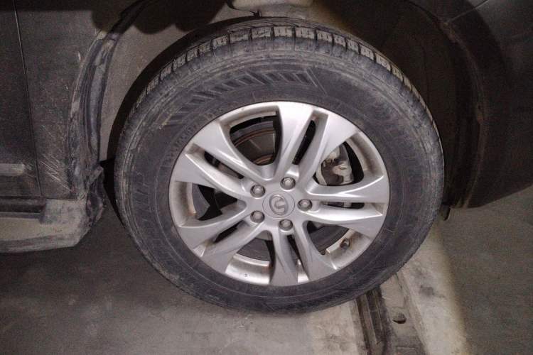 Used Haval H6 2011 2.0L Manual Two-Wheel Drive Elite Version