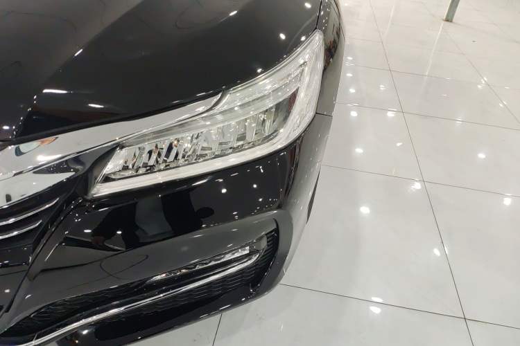 Used Honda Accord 2016 2.4L Luxury Edition
