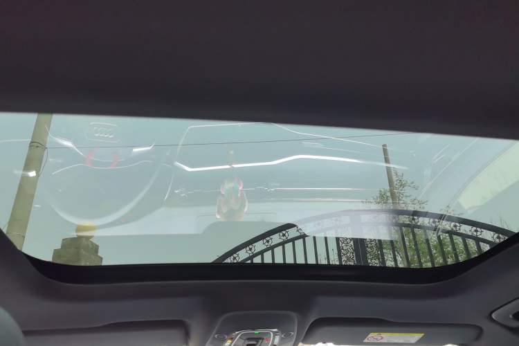 Used Audi A6L 2024 45 TFSI quattro Prestige Dynamic Edition Headliner