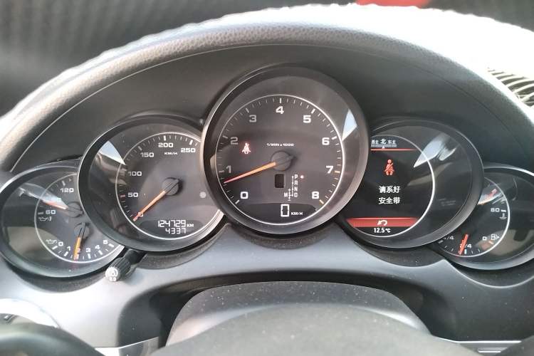 Used Porsche Cayenne 
