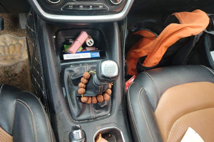 Used Wuling Hongguang S3 2018 1.5L Manual Luxury Model China V Standard
