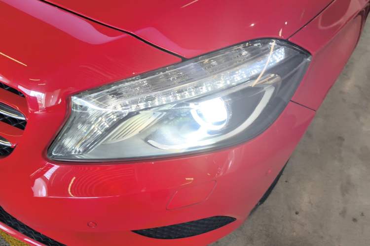Used Mercedes-Benz A-Class 2015 A 180 Left Front Headlight