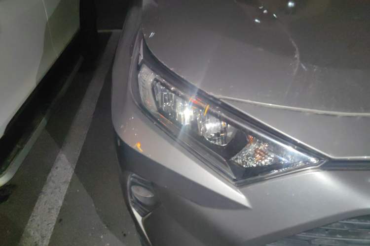 Used Toyota RAV4 2020 2.0L CVT Two-Wheel Drive Fashion Edition