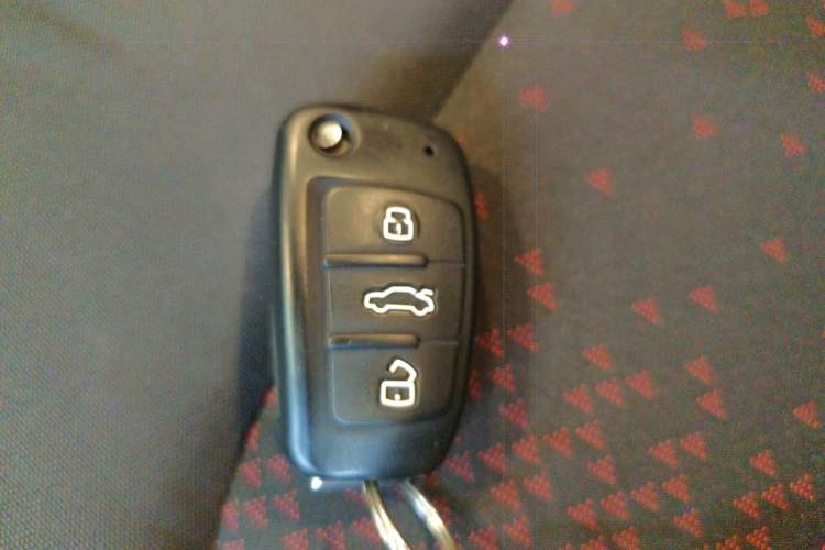 Used Audi A3 2020 Restyled Limousine 35 TFSI Ambition Version China VI Vehicle Key