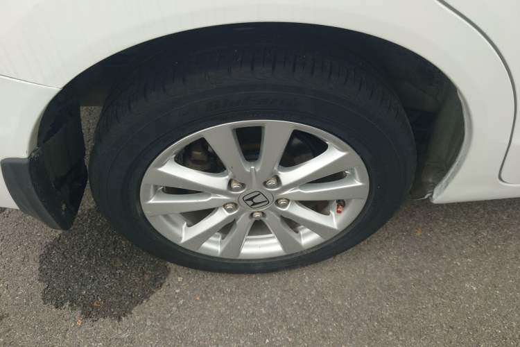 Used Honda Civic 2014 1.8L automatic comfort version Right Rear Wheel Hub