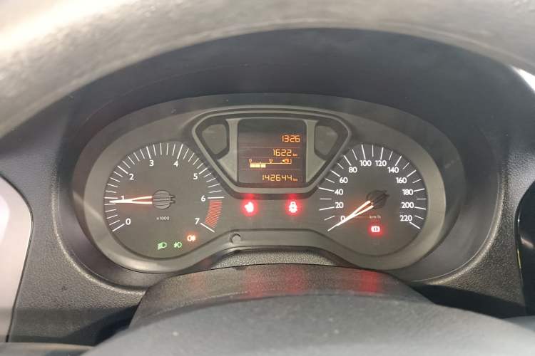 Used Citroen Elysee 2016 1.6L Manual Fashion Edition
